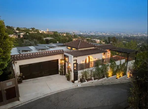 1380 Summitridge Place, Beverly Hills,  90210