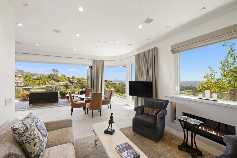 1380 Summitridge Place, Los Angeles, CA 90210 - #3
