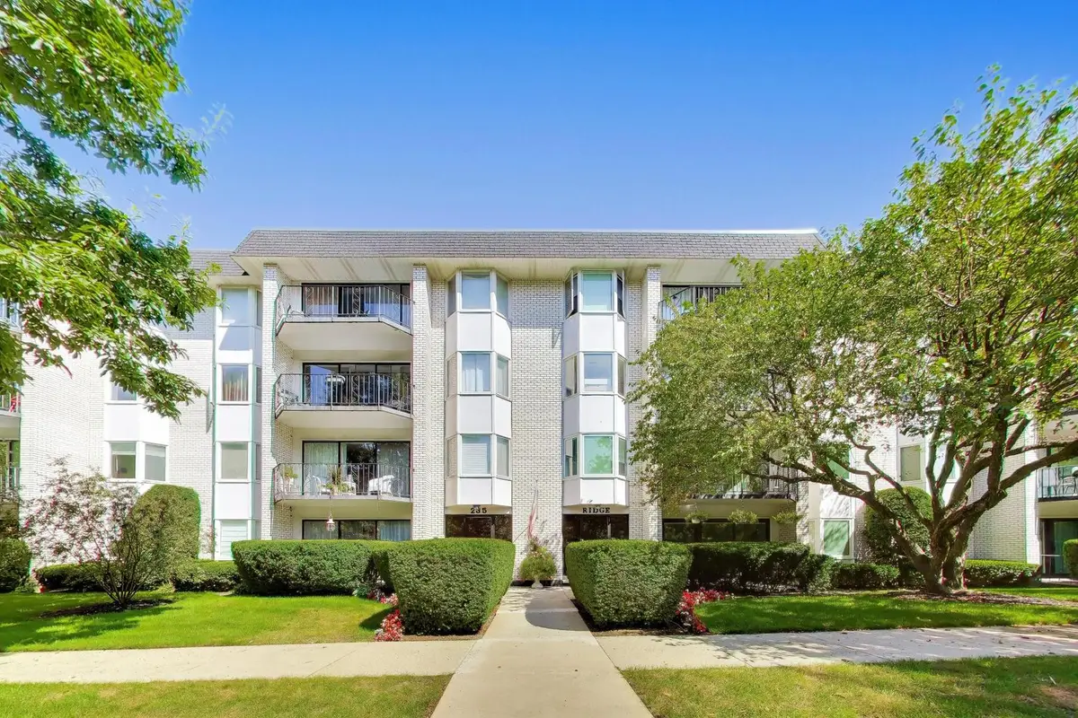 235 Ridge Road #1F, Wilmette, IL 60091 - #1