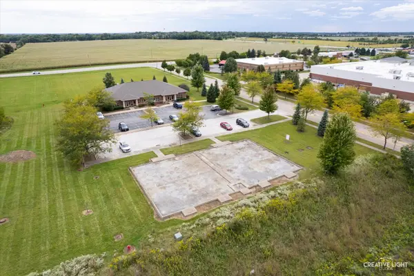 235 Capitol Drive, Sugar Grove, IL 60554