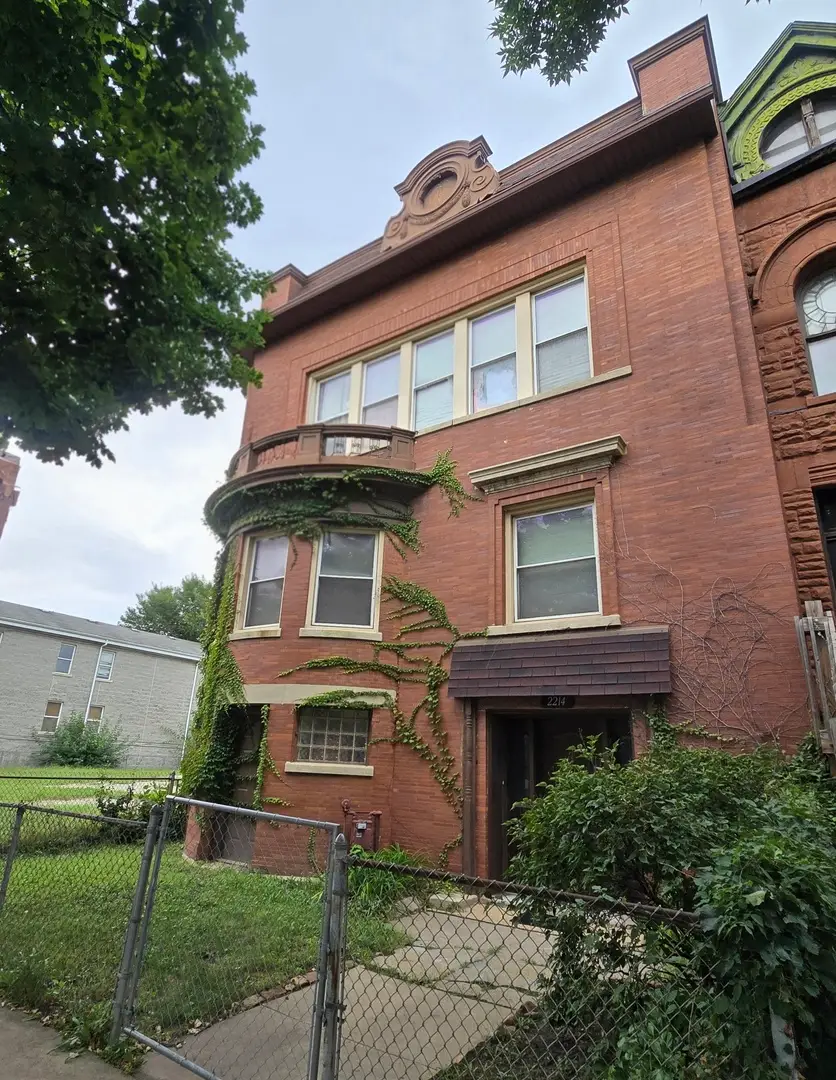 2214 W Washington Boulevard, Chicago, IL 60612 - #2