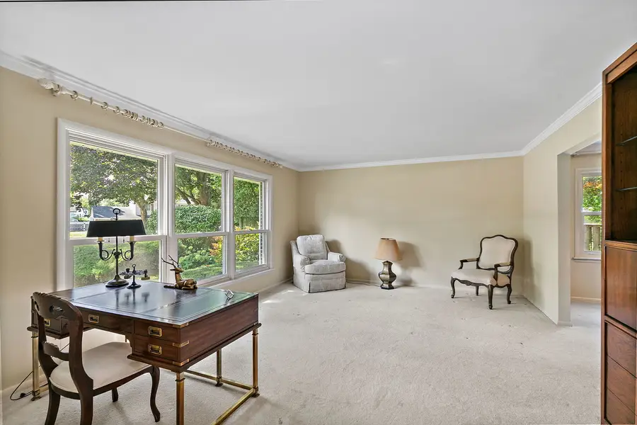 1912 E Cholo Lane, Mount Prospect, IL 60056 - #3
