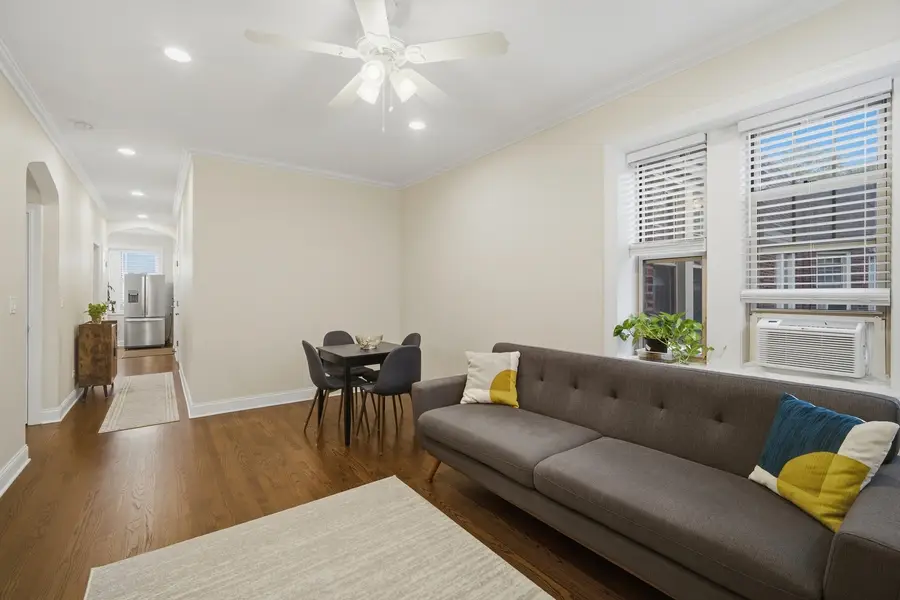 6135 N Hoyne Avenue #3, Chicago, IL 60659 - #3