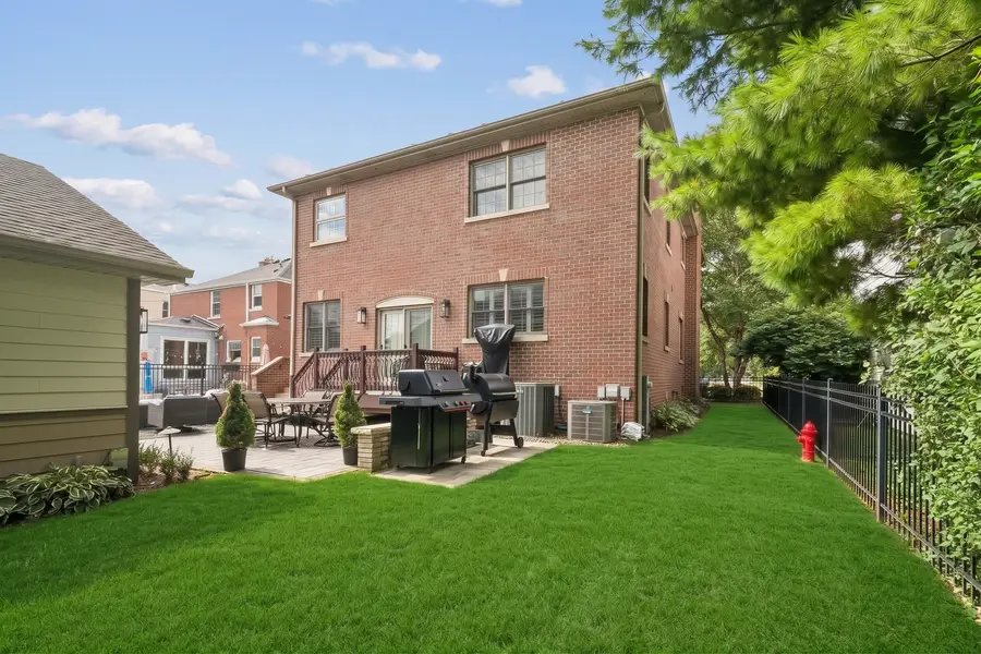 8027 Long Avenue, Skokie, IL 60077 - #3