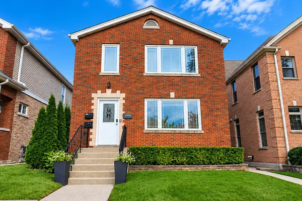 2903 N 75th Court, Elmwood Park, IL 60707