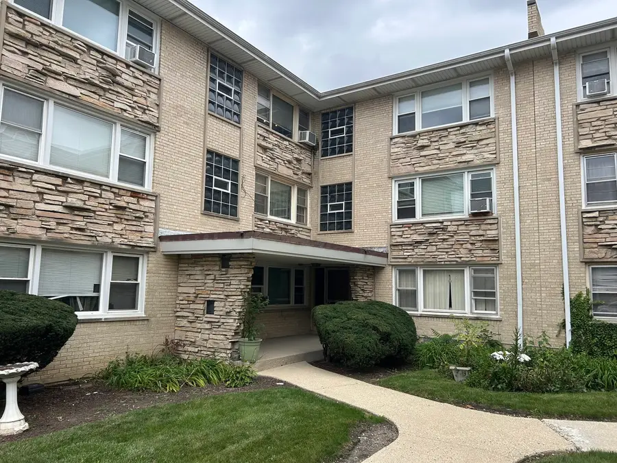 6968 W Diversey Avenue #6, Chicago, IL 60707 - #3