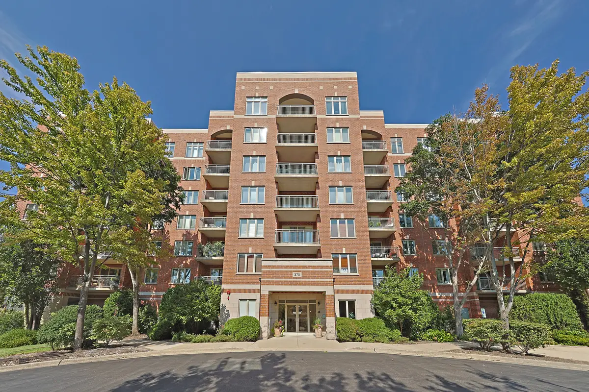 370 S Western Avenue #701, Des Plaines, IL 60016 - #1