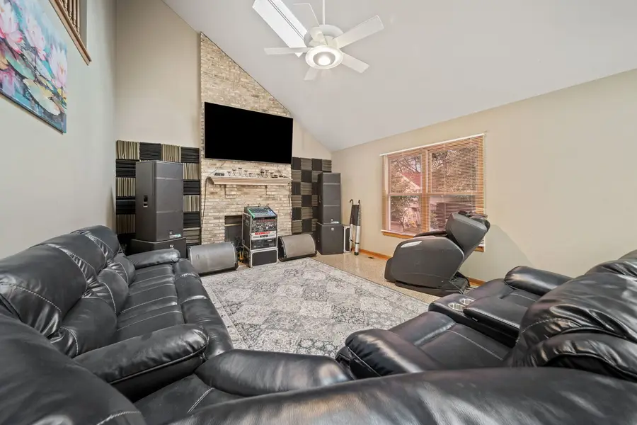 384 Polo Club Drive, Glendale Heights, IL 60139 - #2