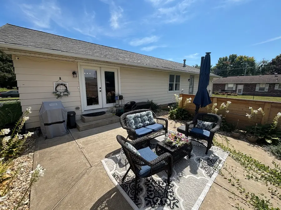 2811 E Bluff Court, Quincy, IL 62305 - #2
