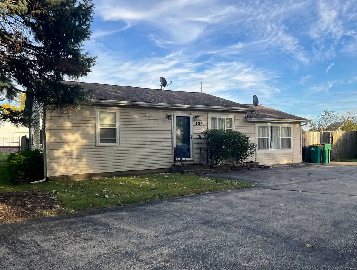 108 E Morris Street, Elwood, IL 60421 - #1