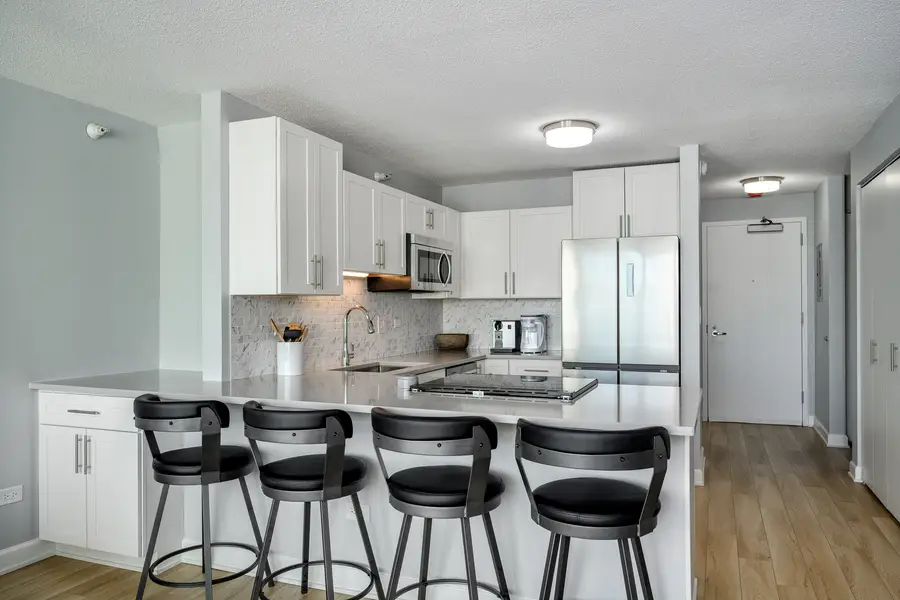 2 E Erie Street #3601, Chicago, IL 60611 - #2