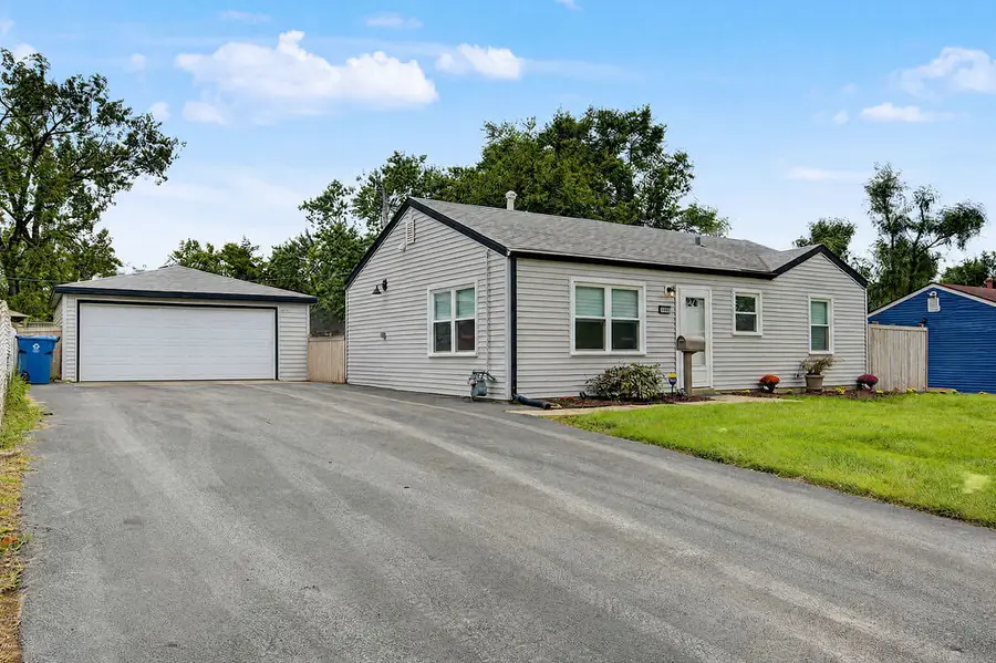 1802 Innercircle Drive, Crest Hill, IL 60403 - #2