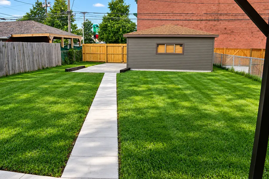 5352 S Neva Avenue, Chicago, IL 60638 - #3