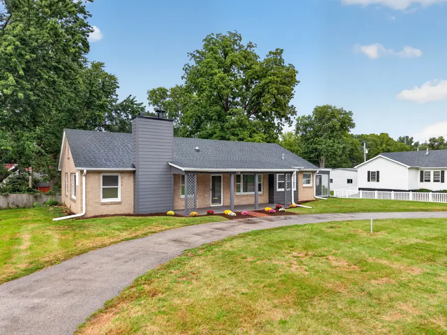 708 E Glover Street, Ottawa, IL 61350 - #3