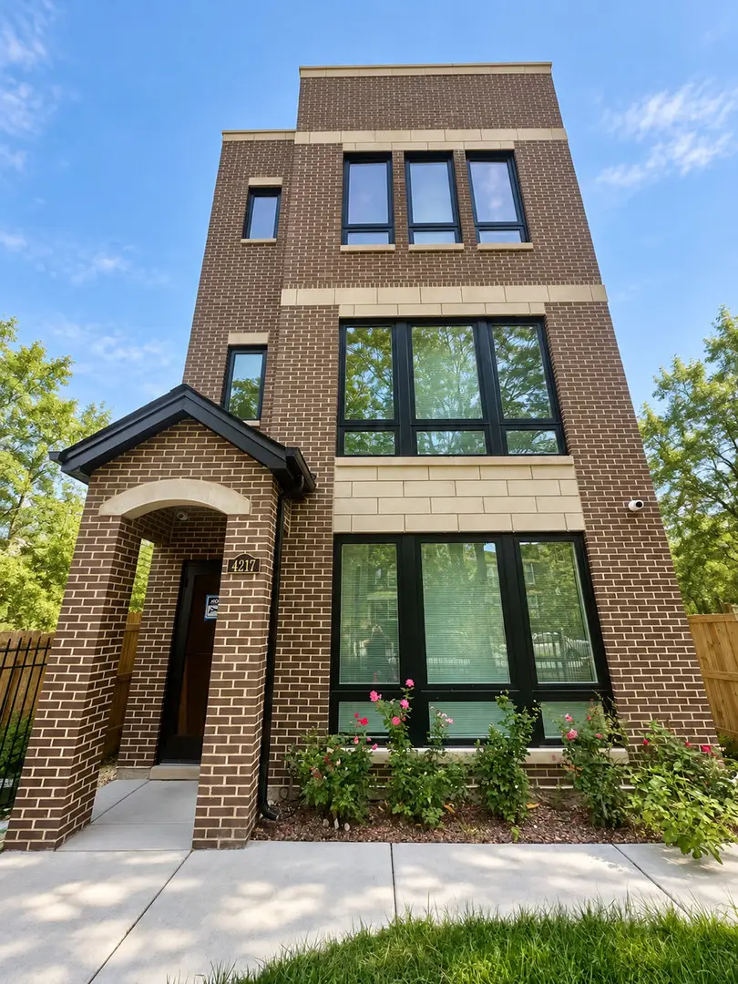 4217 S Indiana Avenue, Chicago, IL 60653 - #1