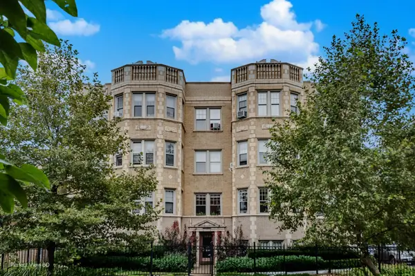 6203 N Oakley Avenue #3, Chicago, IL 60659