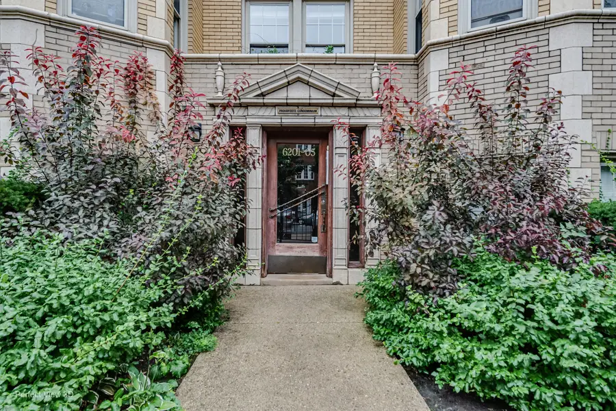 6203 N Oakley Avenue #3, Chicago, IL 60659 - #3
