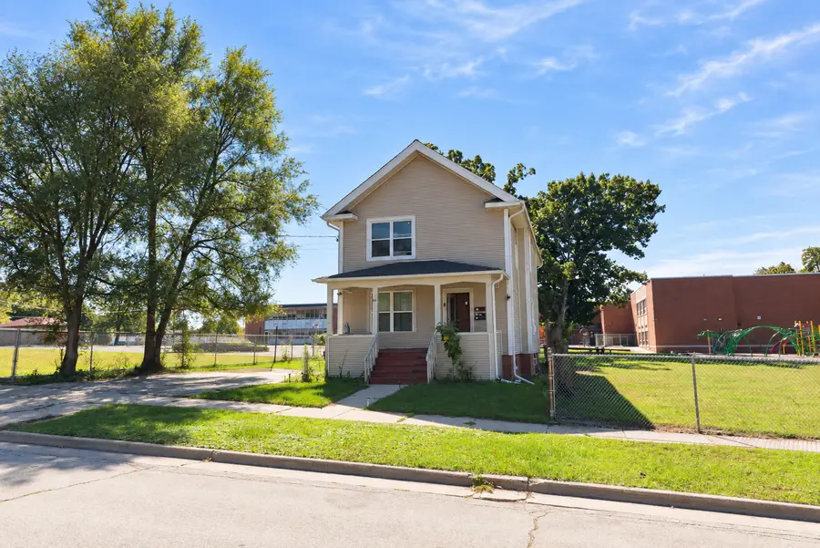 525 South Avenue, Waukegan, IL 60085 - #3