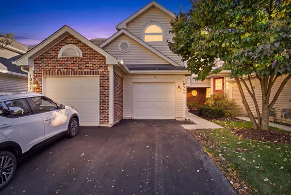 1055 Woodhill Court, Elgin, IL 60120