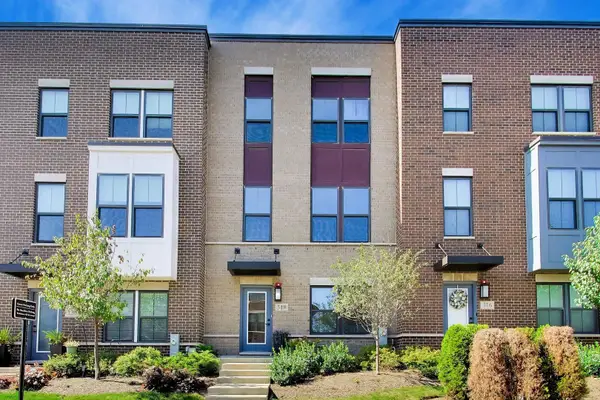 318 S Elm Street #318, Mount Prospect, IL 60056