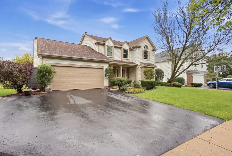 16 Copperwood Drive, Buffalo Grove, IL 60089 - #2