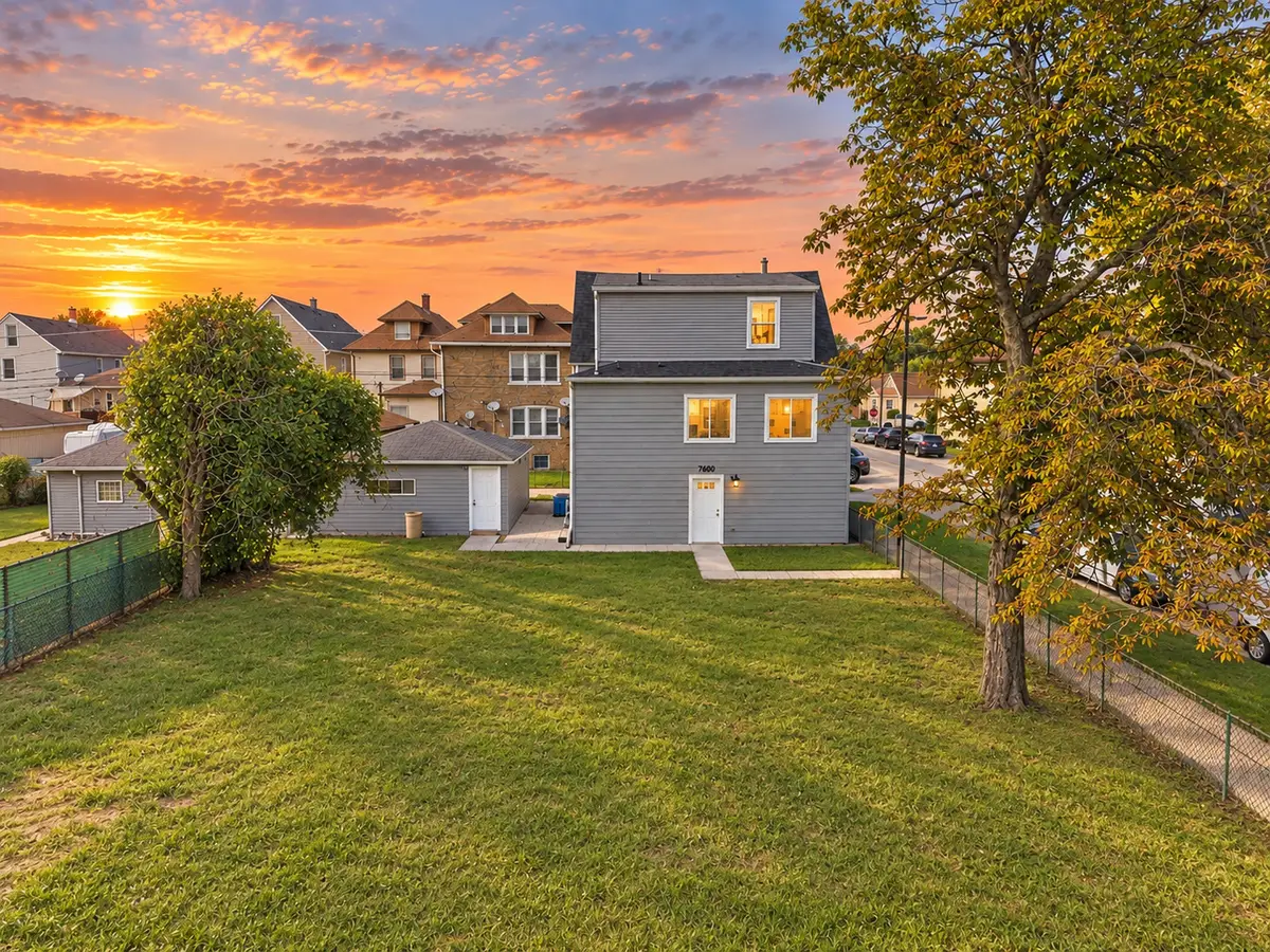 7600 W 61st Street, Summit, IL 60501 - #1