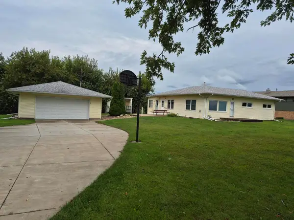 1796 Us Route 67 Highway, Milan, IL 61264