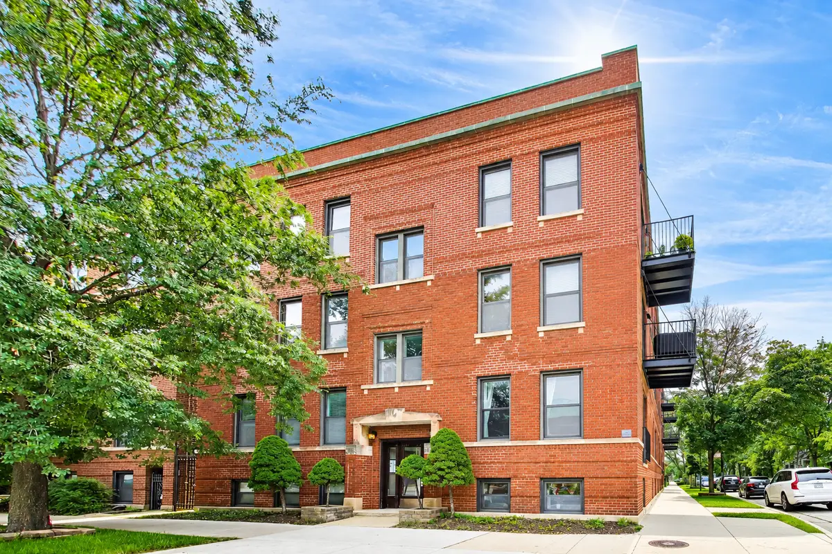 1659 W Addison Street #1, Chicago, IL 60613 - #1