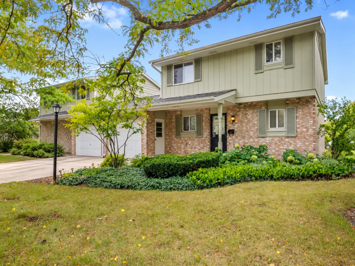 1502 Johnstown Court, Wheaton, IL 60189 - #1
