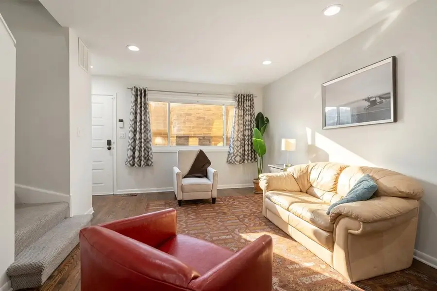 1512 W Diversey Parkway #A, Chicago, IL 60614 - #3