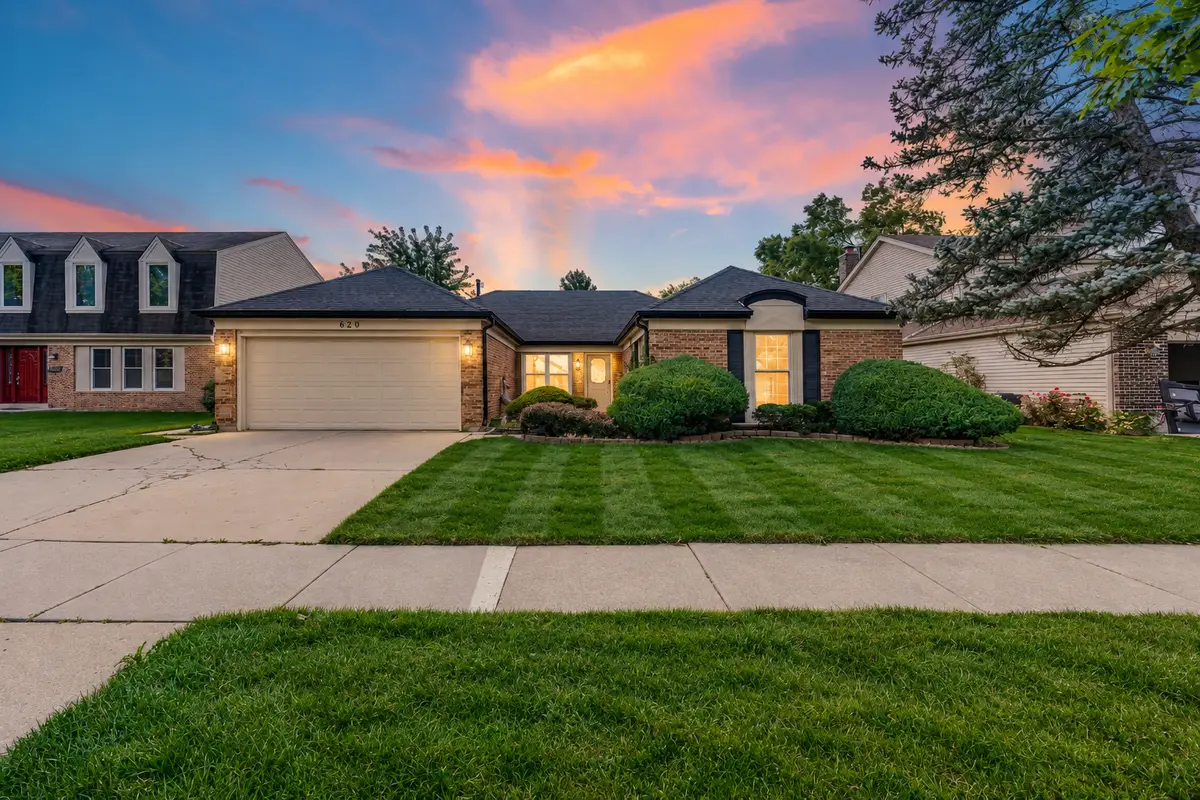 620 Cobblestone Lane, Buffalo Grove, IL 60089 - #1