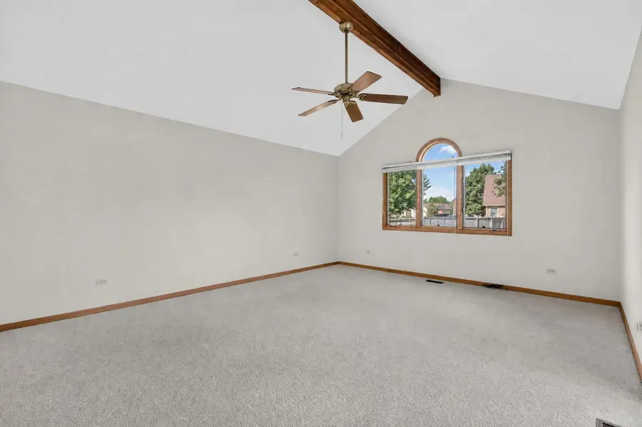 826 S Edgewater Drive, Morris, IL 60450 - #3