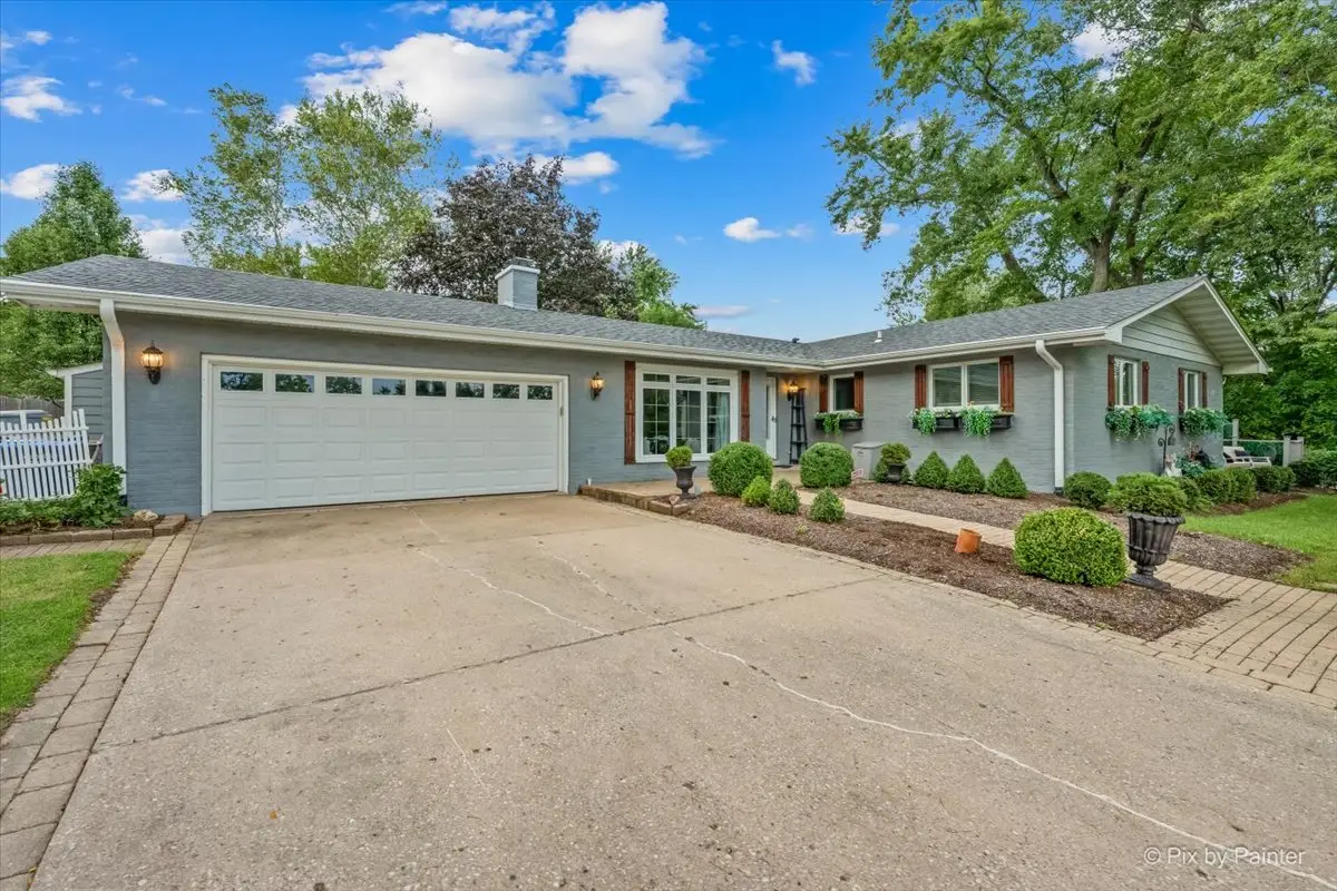 39W440 Campton Hills Drive, Campton Hills, IL 60175 - #1