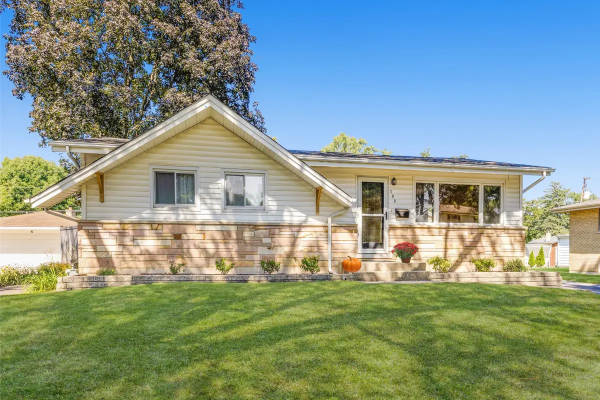 700 Elderberry Lane, Mount Prospect, IL 60056 - #1