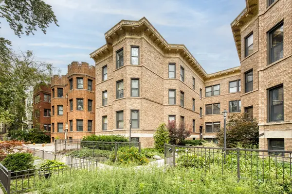 846 W Newport Avenue #2S, Chicago, IL 60657