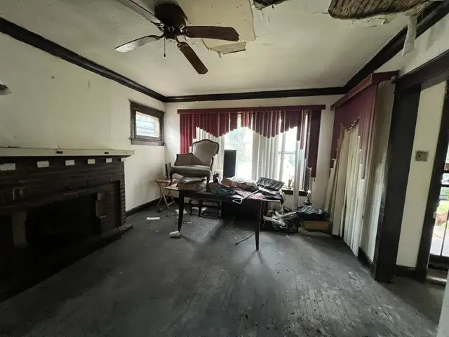 8253 S Kimbark Avenue, Chicago, IL 60619 - #2