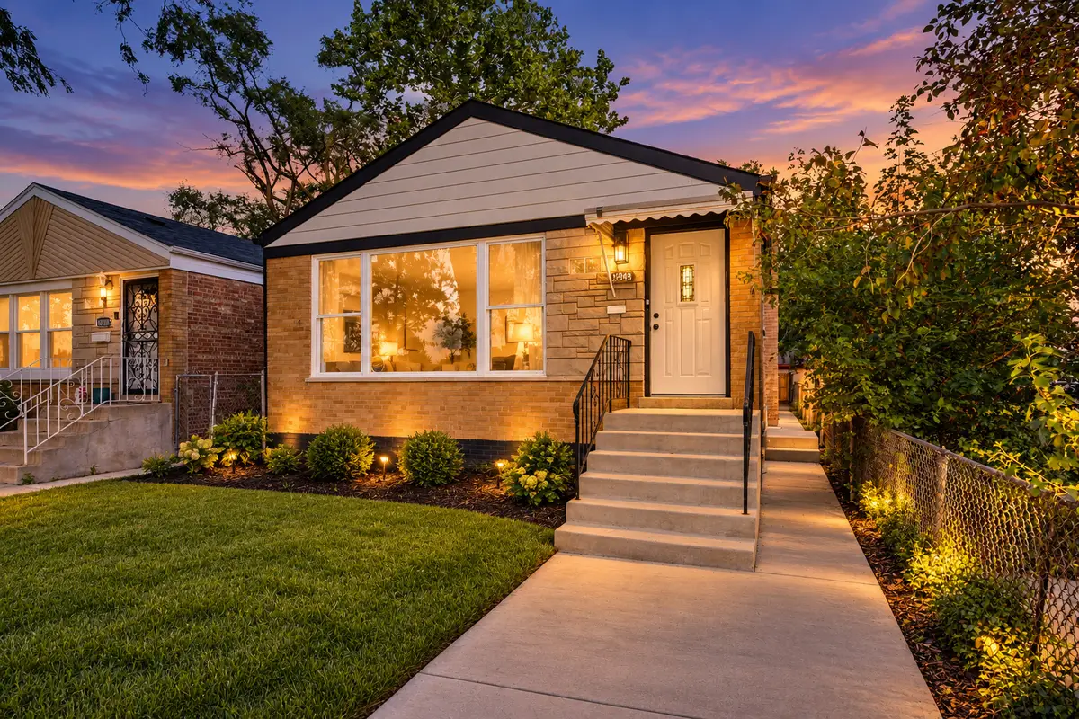 12343 S Lincoln Street, Calumet Park, IL 60827 - #1