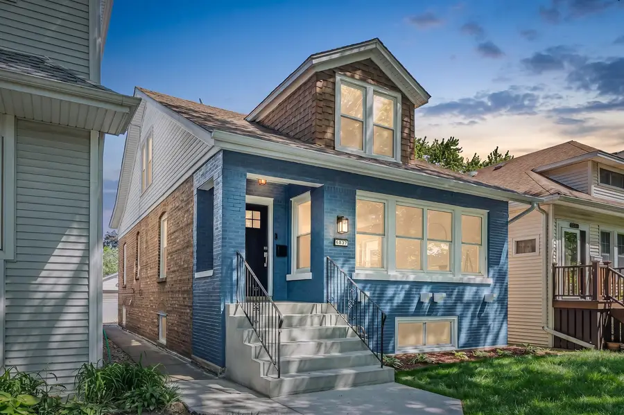 5837 N Marmora Avenue, Chicago, IL 60646 - #2