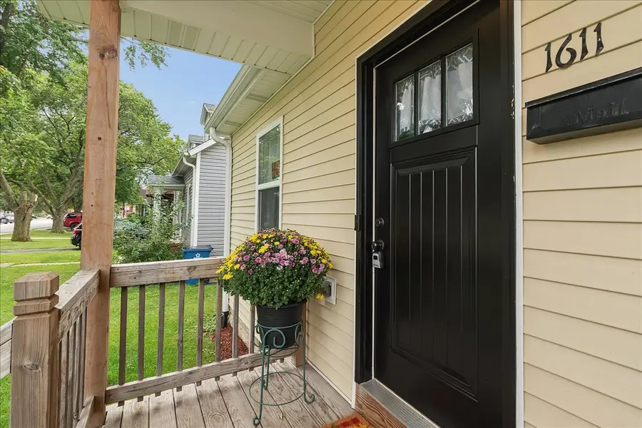 1611 E Washington Street, Joliet, IL 60433 - #3