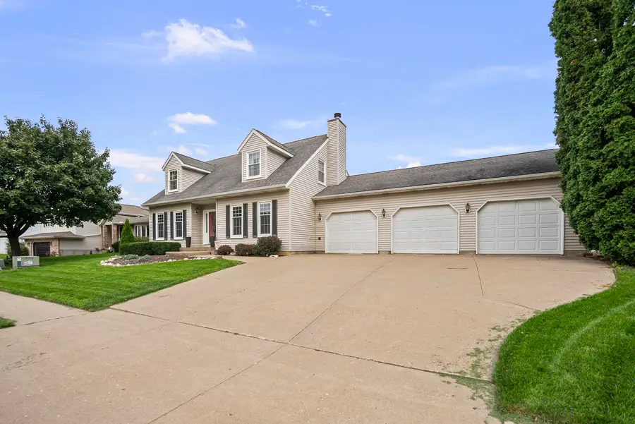 4516 9th St Court, East Moline, IL 61244 - #2