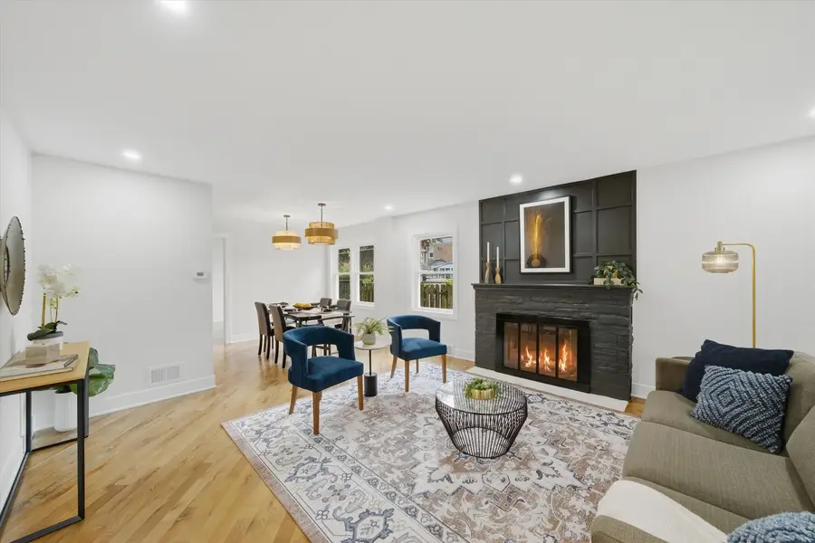 2814 W Balmoral Avenue, Chicago, IL 60625 - #2
