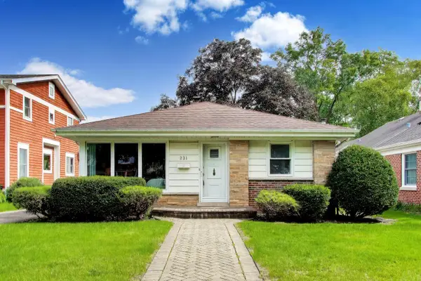 221 S Elmhurst Avenue, Mount Prospect, IL 60056