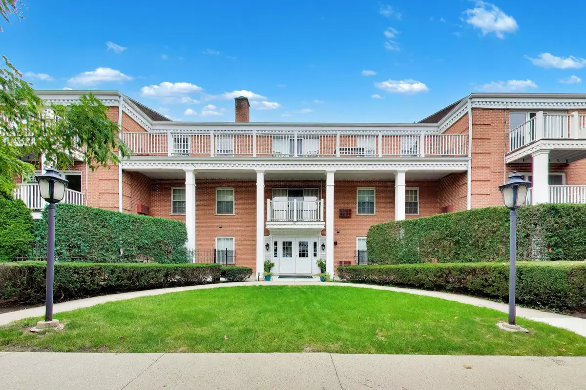 Address Withheld By Seller, La Grange, IL 60525 - #1