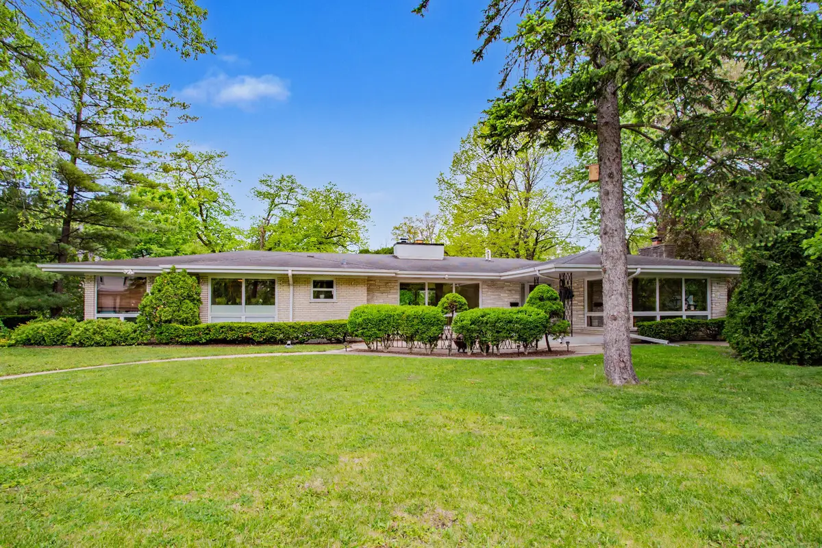 6503 N Longmeadow Avenue, Lincolnwood, IL 60712 - #1