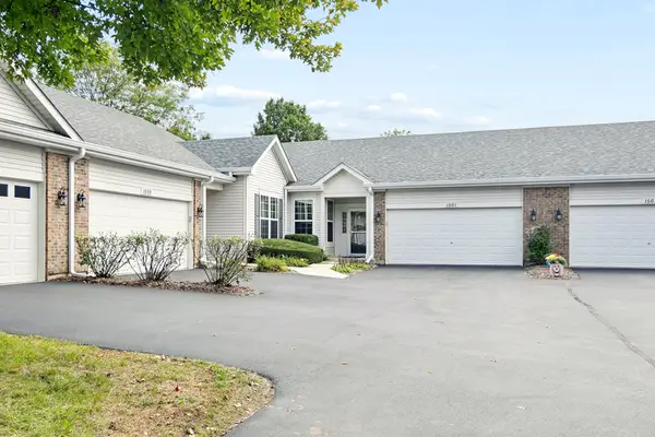 1561 W Cadillac Circle, Romeoville, IL 60446