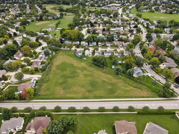 24W737 Central Avenue, Roselle, IL 60172