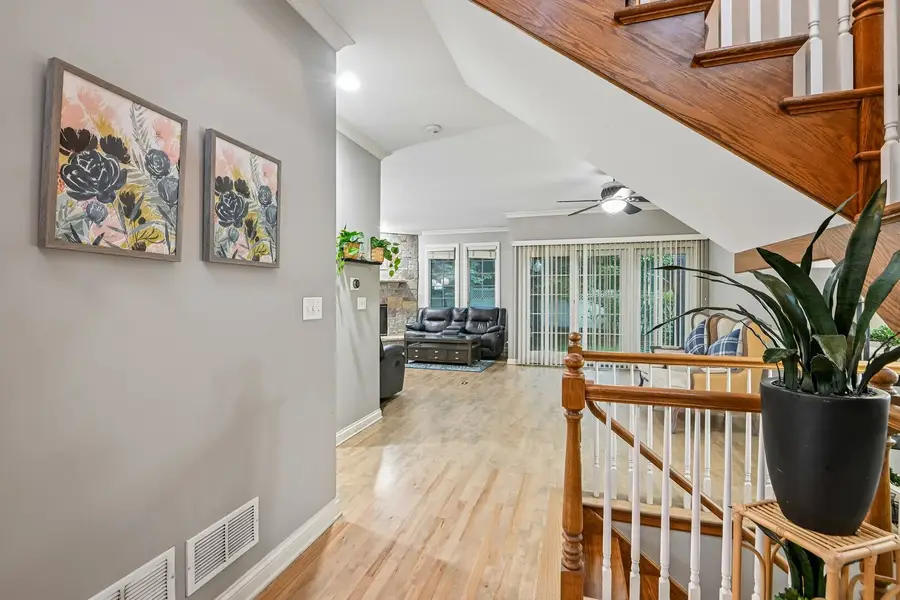 343 Arbor Glen Boulevard, Schaumburg, IL 60195 - #2