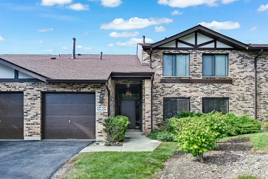 6262 Trinity Drive #1B, Lisle, IL 60532 - #2