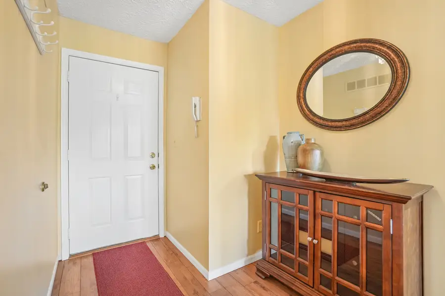 4721 Kynnelworth Drive #110, Bettendorf, IA 52722 - #3