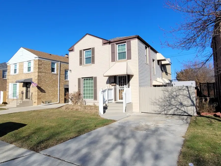 7432 W Gregory Street, Chicago, IL 60656 - #2